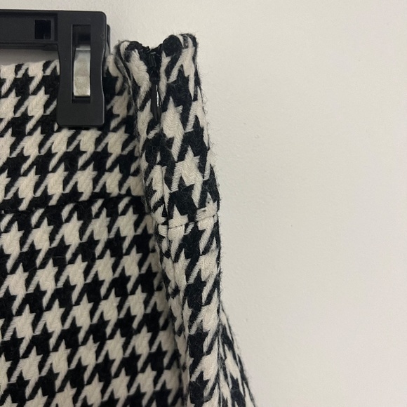 The Limited wool houndstooth pencil skirt - Picture 3 of 8